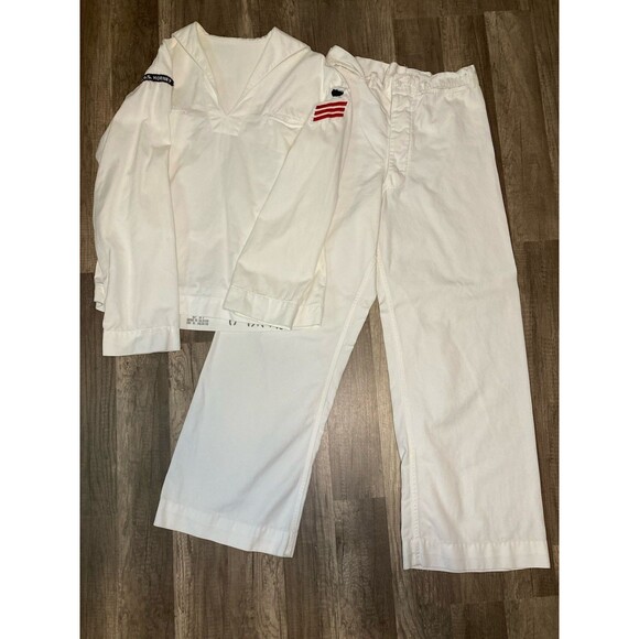 Vtg WWII US Navy Uniform Mens S White Cracker Jack Sailor Shirt Pants USS Hornet - Picture 1 of 10